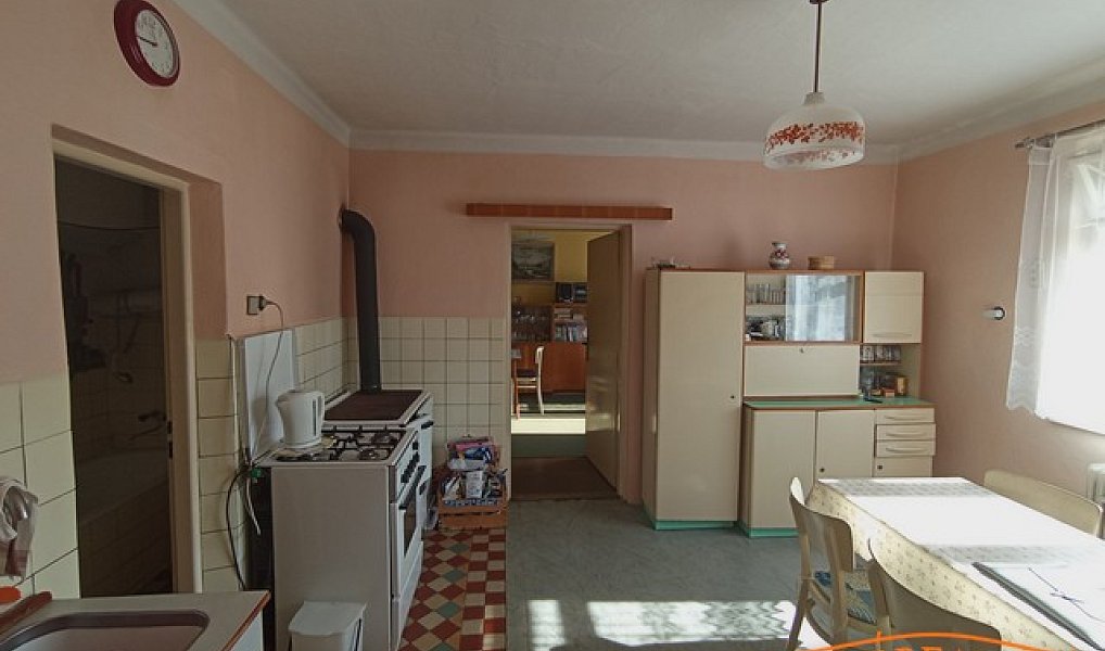 Prodej domu 204 m² s pozemkem 681 m², Březová – náhled fotky 3