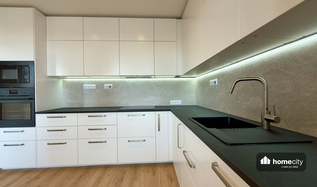 Pronájem bytu 3+kk 68 m², Pardubice – náhled fotky 18