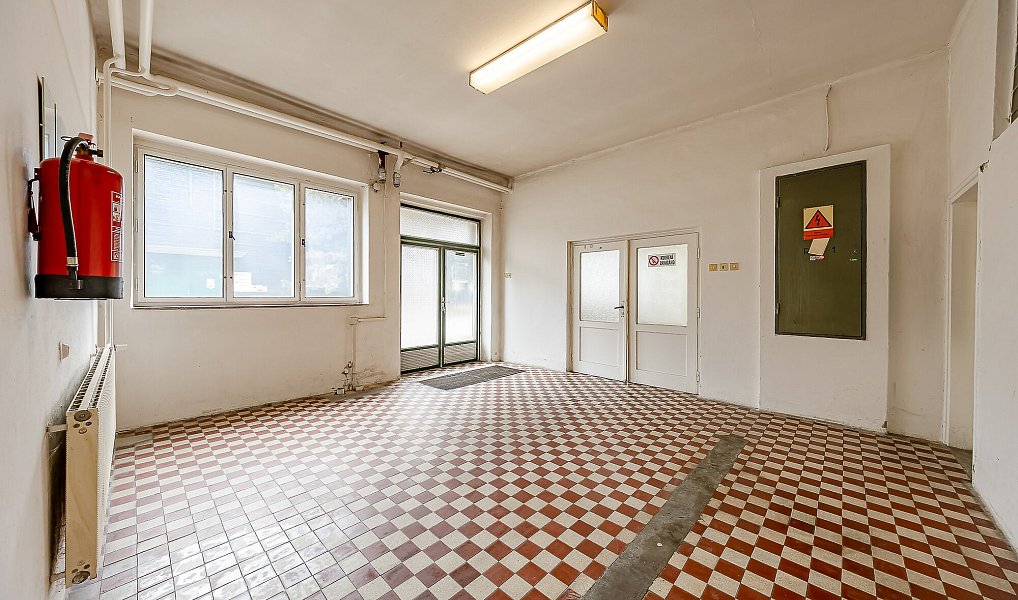 Pronájem kanceláře 648 m², Veselí nad Moravou – náhled fotky 29