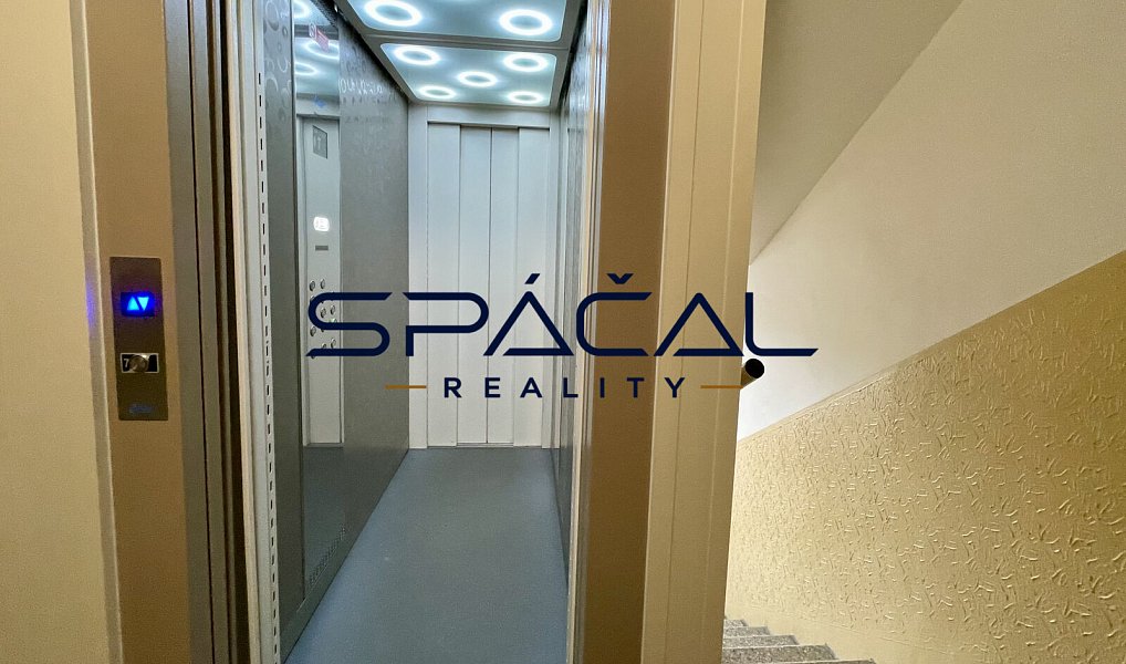 Pronájem bytu 1+1 35 m², Sokolov – náhled fotky 11