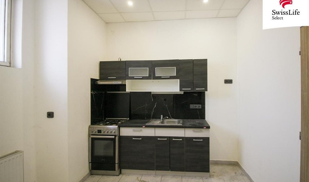 Pronájem obchodních prostor 300 m², Třešť – náhled fotky 3