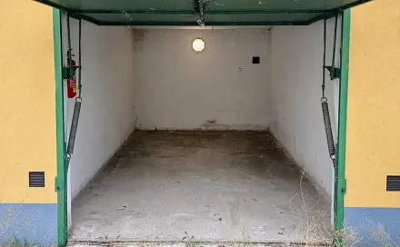 Prodej ostatní Garáž, 16m2, Praha, Praha 10, Strašnice, Praha 10 - Strašnice