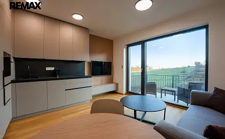 Pronájem bytu 2+kk 49 m²