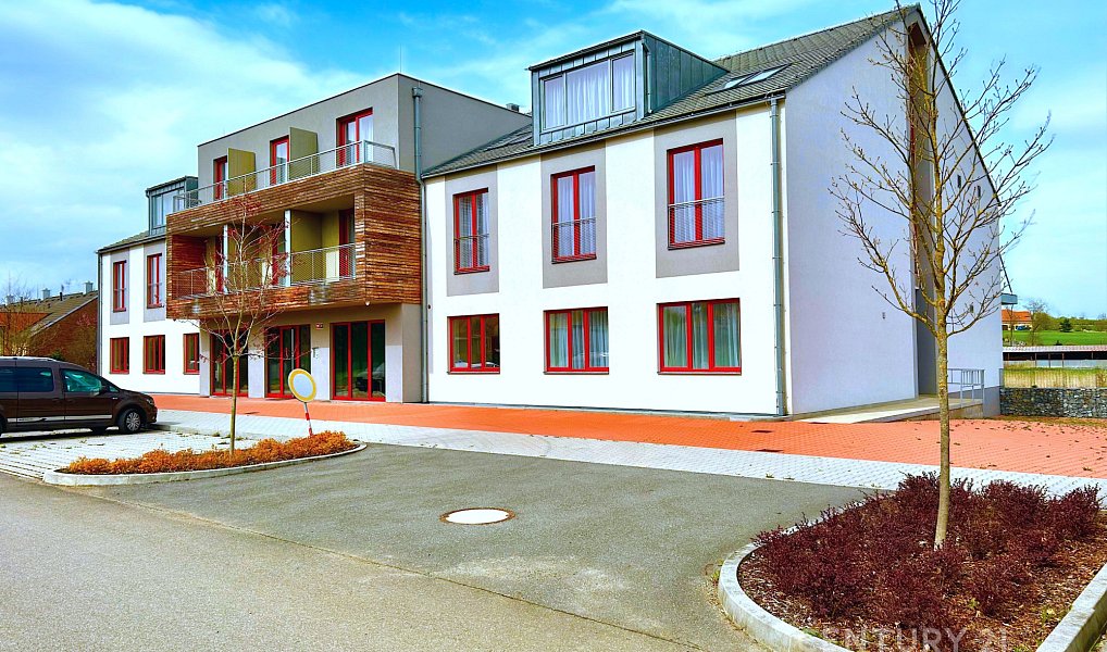 Pronájem bytu 1+kk 48 m², Tachlovice – náhled fotky 7