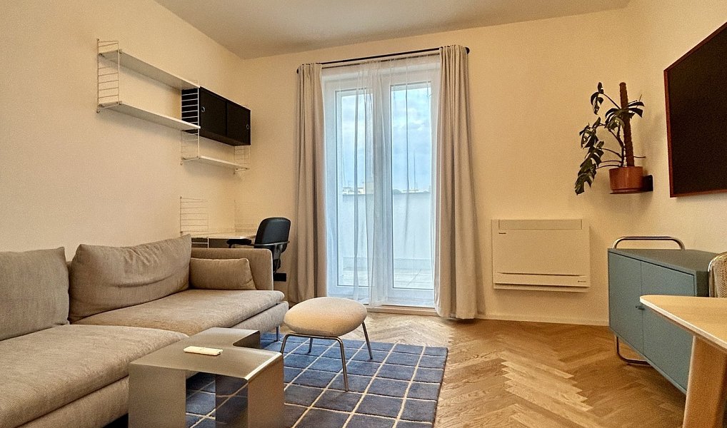 Pronájem bytu 2+kk 55 m², Praha – náhled fotky 3