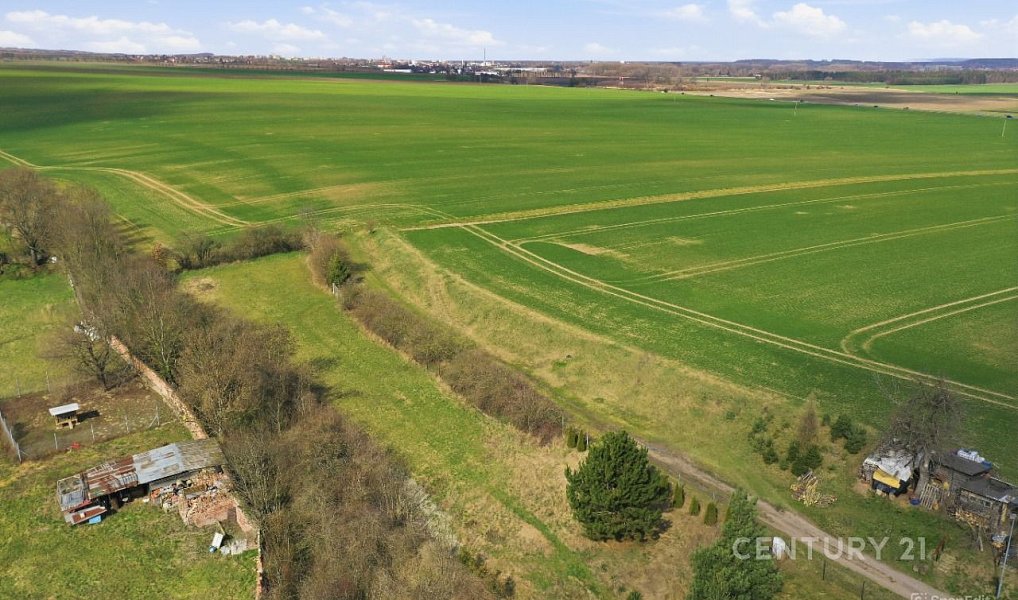 Prodej stavebního pozemku 1 908 m², Libenice – náhled fotky 11