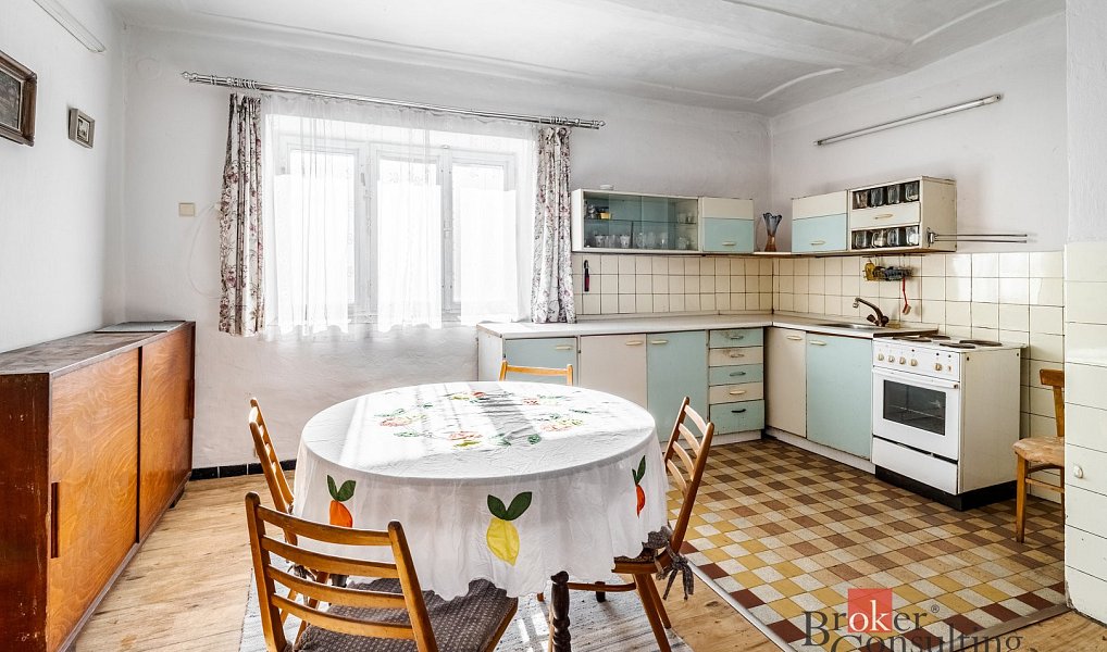 Prodej domu 202 m² s pozemkem 8 214 m², Dívčice – náhled fotky 12