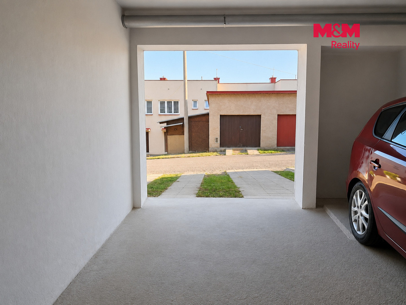 Prodej garáže, 14 m2, zavlekov — photo 3