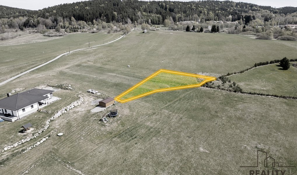Prodej stavebního pozemku 1 522 m², Horní Dvořiště – náhled fotky 3