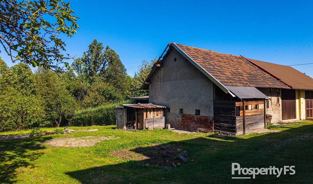 Prodej domu 180 m² s pozemkem 3 422 m², Ropice – náhled fotky 30