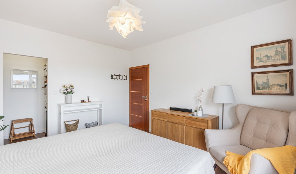 Prodej bytu 4+kk 87 m², Praha – náhled fotky 33