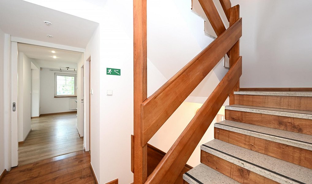 Pronájem kanceláře 454 m², Praha – náhled fotky 15