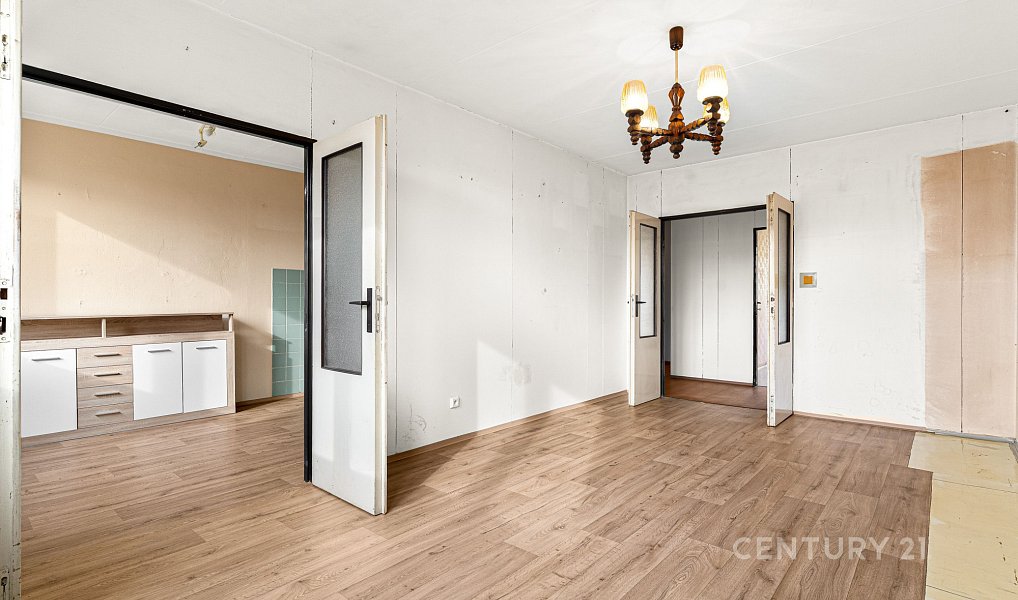 Prodej bytu 3+1 68 m², Kladno – fotka 1 z 21