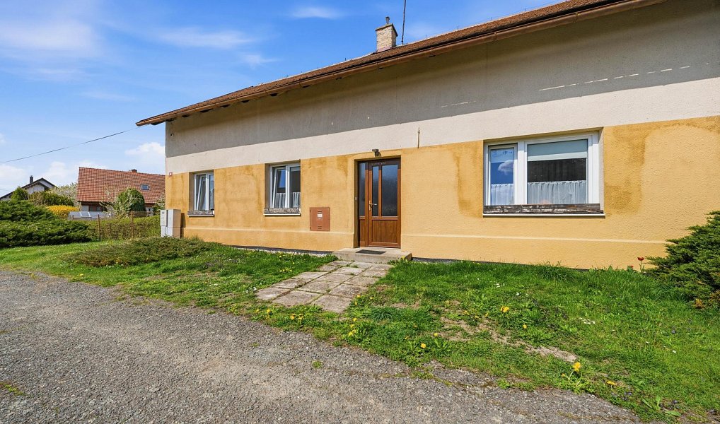 Prodej domu 128 m² s pozemkem 344 m², Holice – náhled fotky 3
