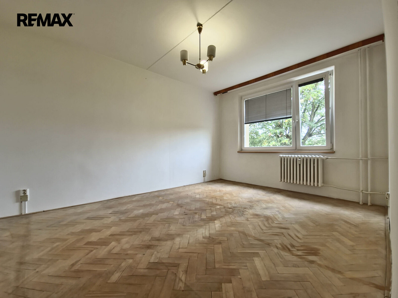 Pronájem bytu 1+1 37 m² – fotografie 2