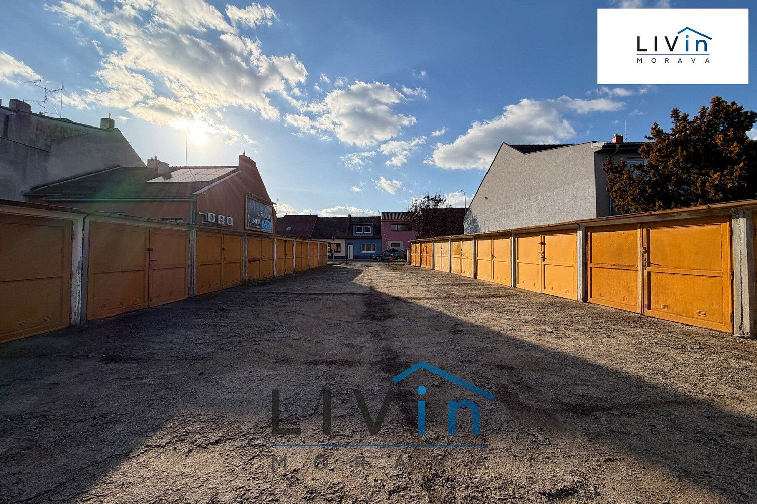 Prodej zděné garáže 18 m2, elektřina, brno horní heršpice — photo 4