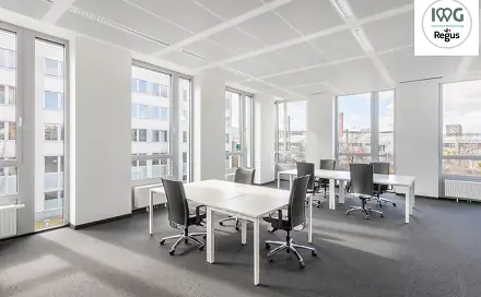 Pronájem kanceláře 25 m², Rohanské nábřeží, Praha 8 - Karlín