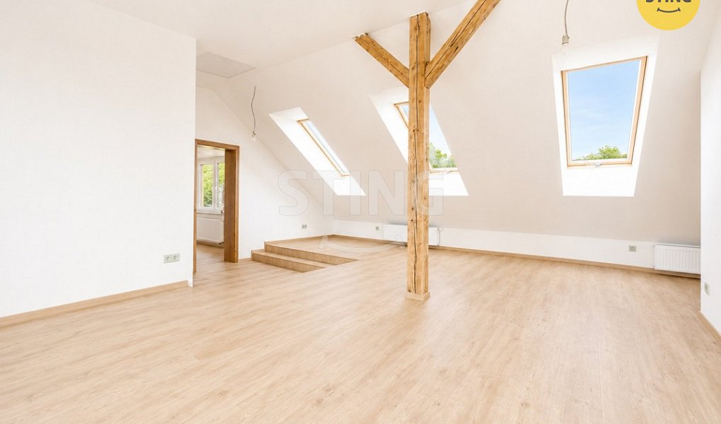 Pronájem bytu 2+1 70 m², Jablunkov – náhled fotky 5