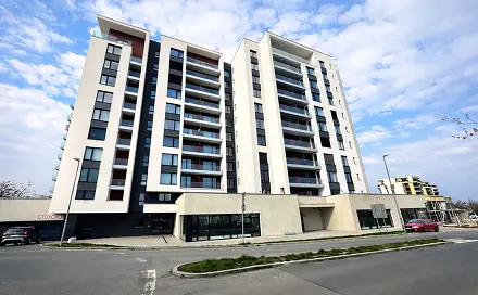 Prodej obchodních prostor 540 m², V třešňovce, Praha 9 - Hrdlořezy