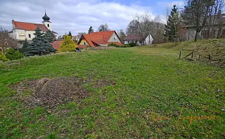 Prodej stavebního pozemku 1 040 m², Benešov - Okrouhlice