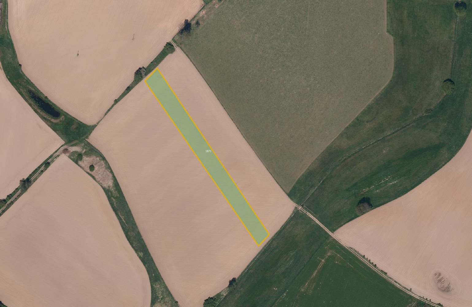 Prodej pole 6 253 m²