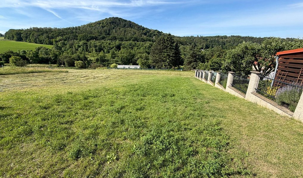 Prodej stavebního pozemku 2 602 m², Světec – náhled fotky 2