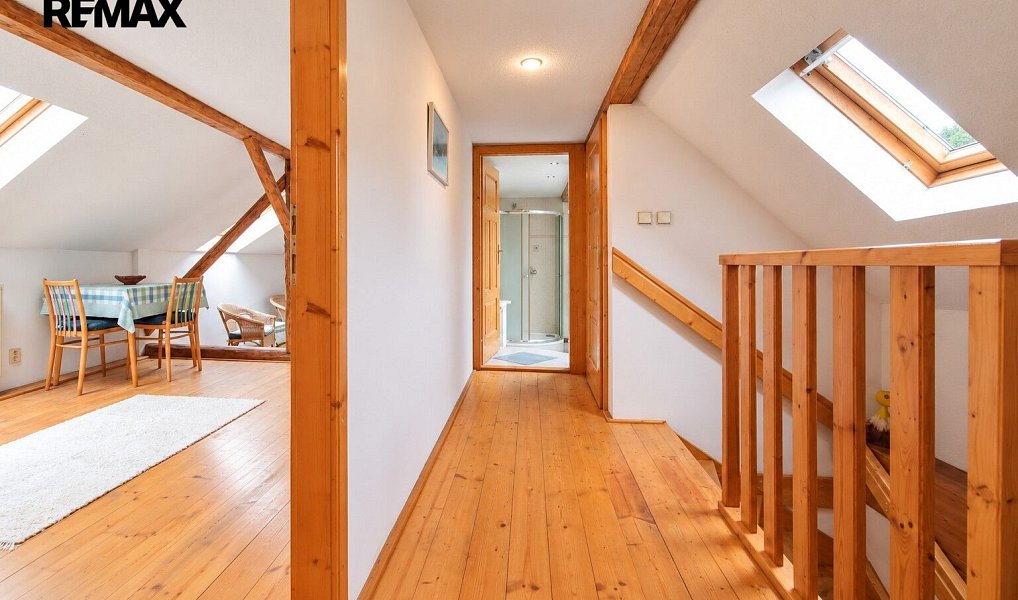 Prodej domu 168 m² s pozemkem 440 m², Zahrádky – náhled fotky 23