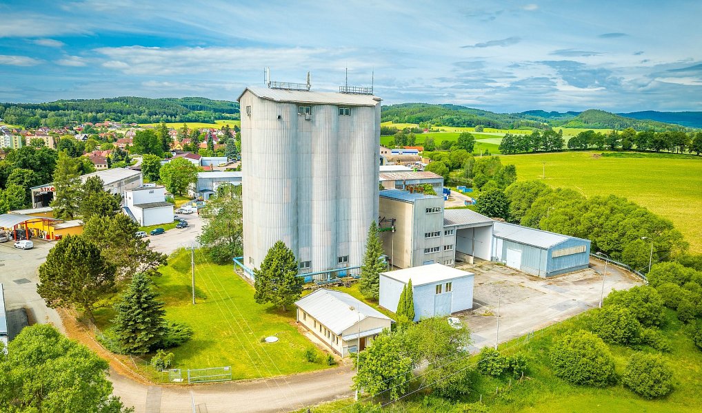 Prodej výrobních prostor 9 957 m², Kájov – náhled fotky 36