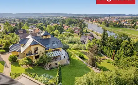 Prodej domu 540 m² s pozemkem 1 700 m², Hranice - Hranice I-Město, okres Přerov