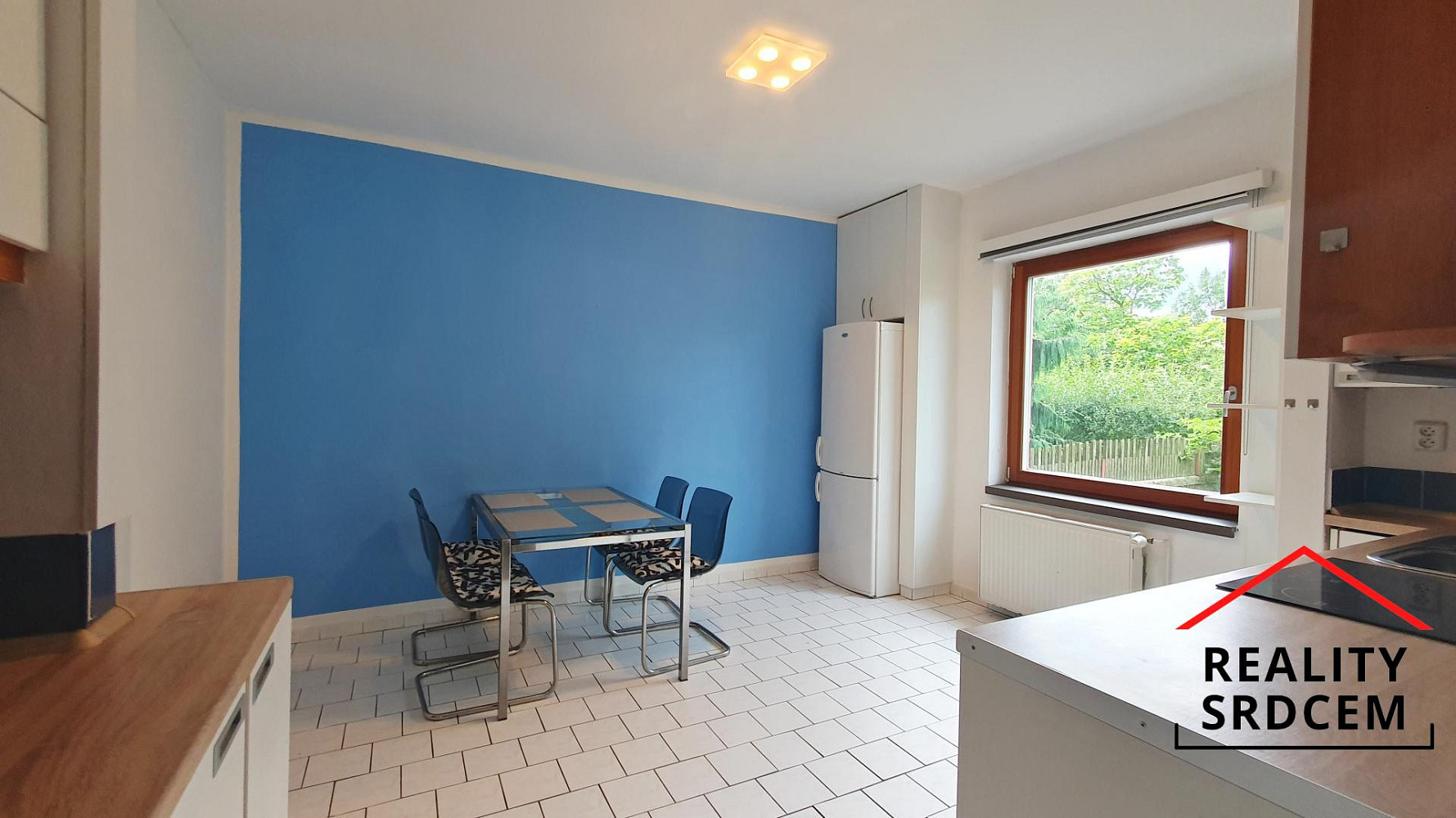 Pronájem bytu 1+1 52 m² – fotografie 3