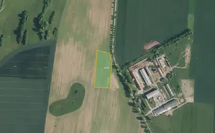 Prodej pole 4 816 m², Ostrov u Macochy, okres Blansko