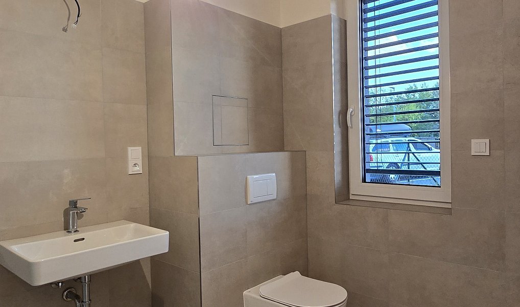 Prodej bytu 4+kk 117 m², Dobřichovice – náhled fotky 11
