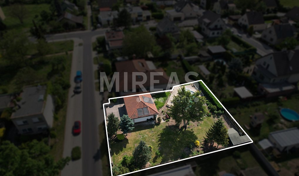 Prodej stavebního pozemku 812 m², Kosmonosy – fotka 1 z 7
