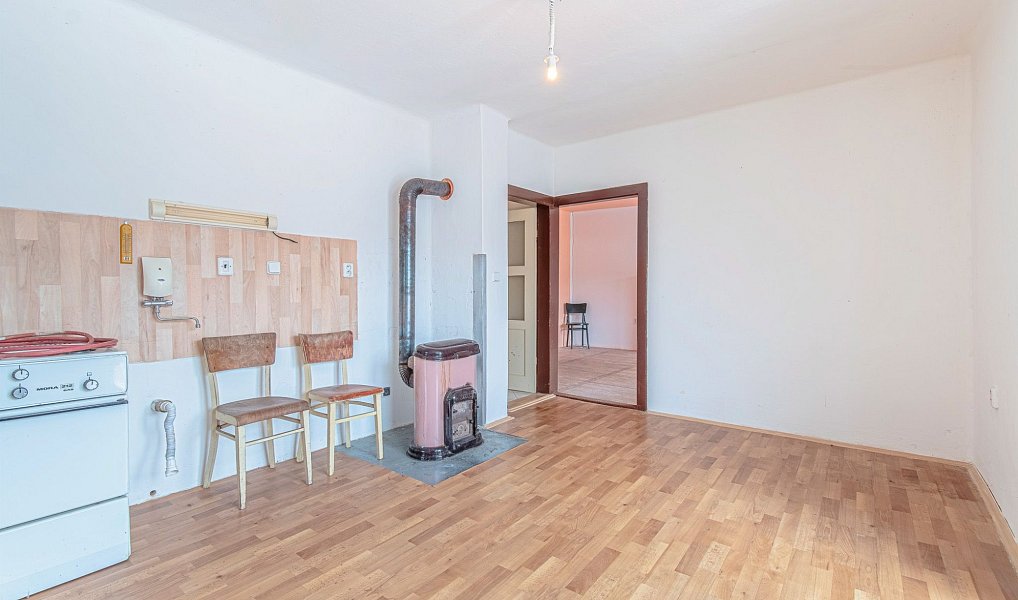 Prodej domu 255 m² s pozemkem 3 056 m², Šternberk – náhled fotky 17