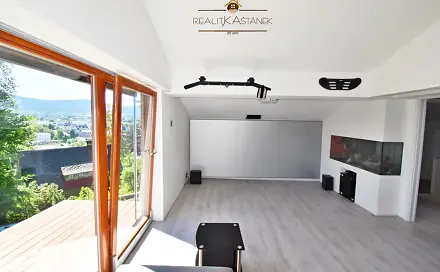 Prodej domu 249 m² s pozemkem 627 m², Nad Teplárnou, Liberec