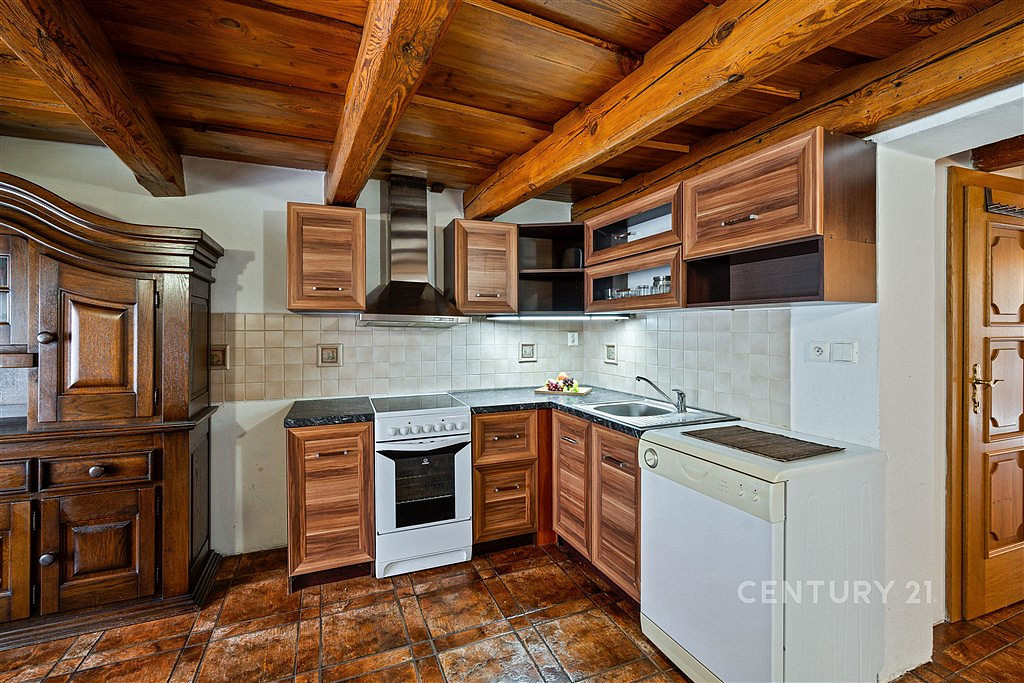 Prodej obchodních prostor 330 m² – pohled 6