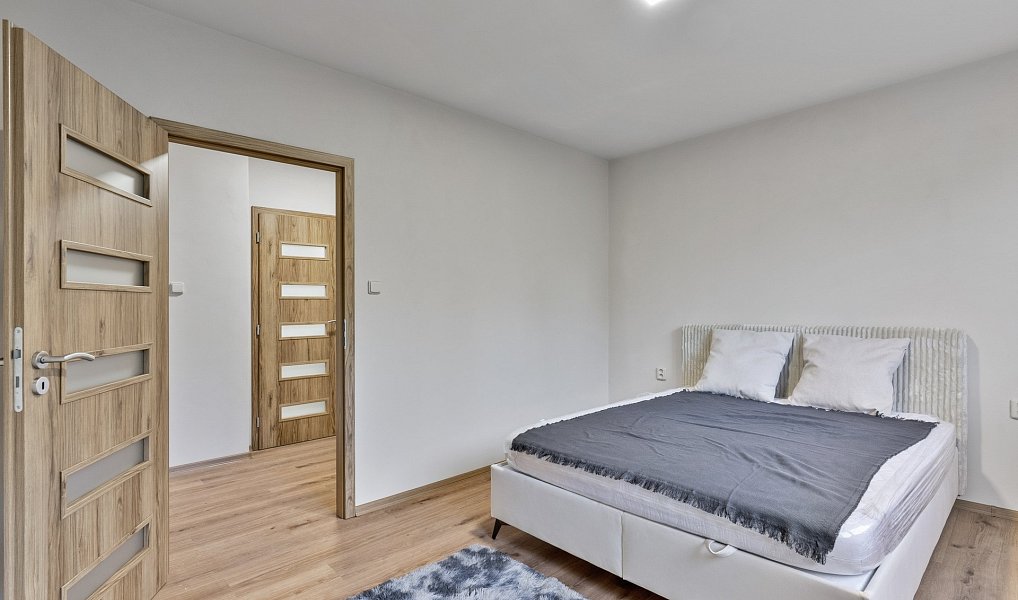 Prodej bytu 3+kk 70 m², Stráž pod Ralskem – náhled fotky 14