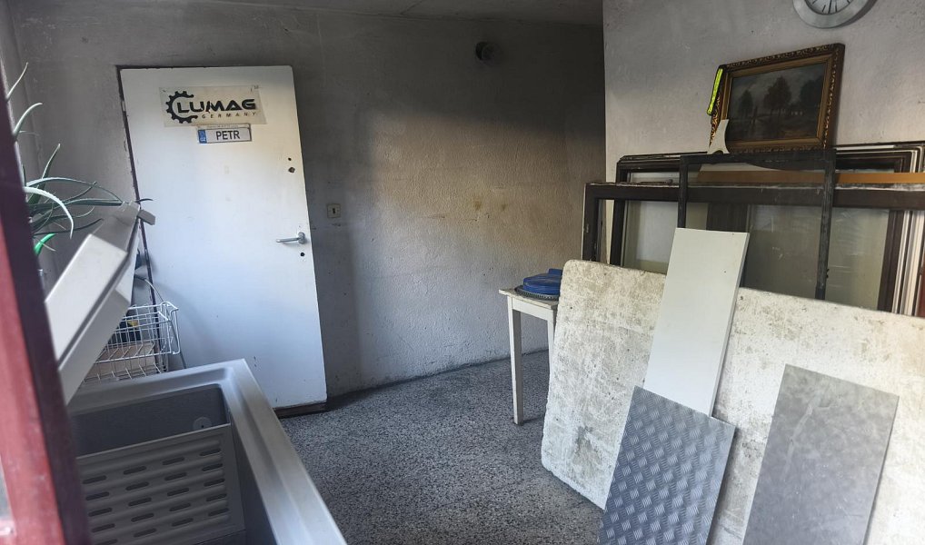Prodej domu 420 m² s pozemkem 1 227 m², Radslavice – náhled fotky 23