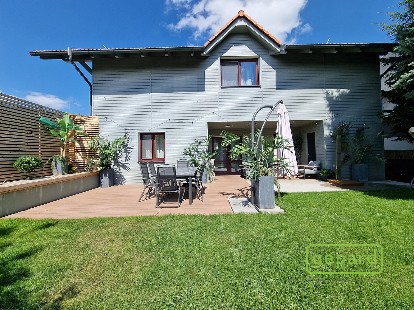 Prodej domu 175 m² s pozemkem 390 m²