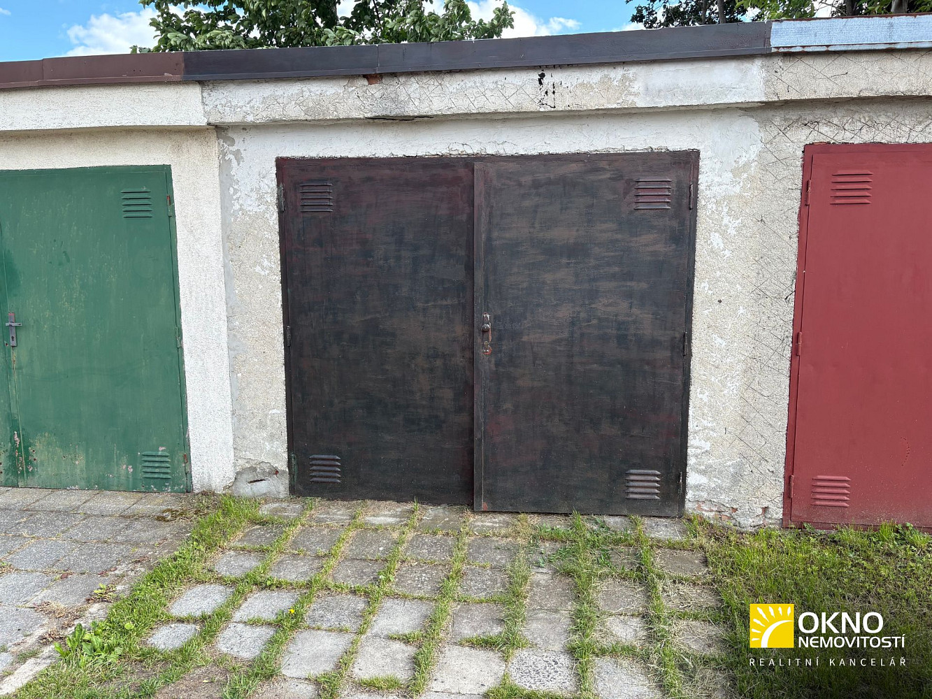 Prodej garáže 18 m2 v moravanech u brna — photo 4