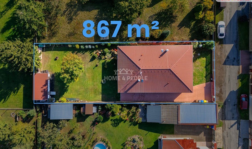 Prodej domu 172 m² s pozemkem 867 m², Břežany II – náhled fotky 4