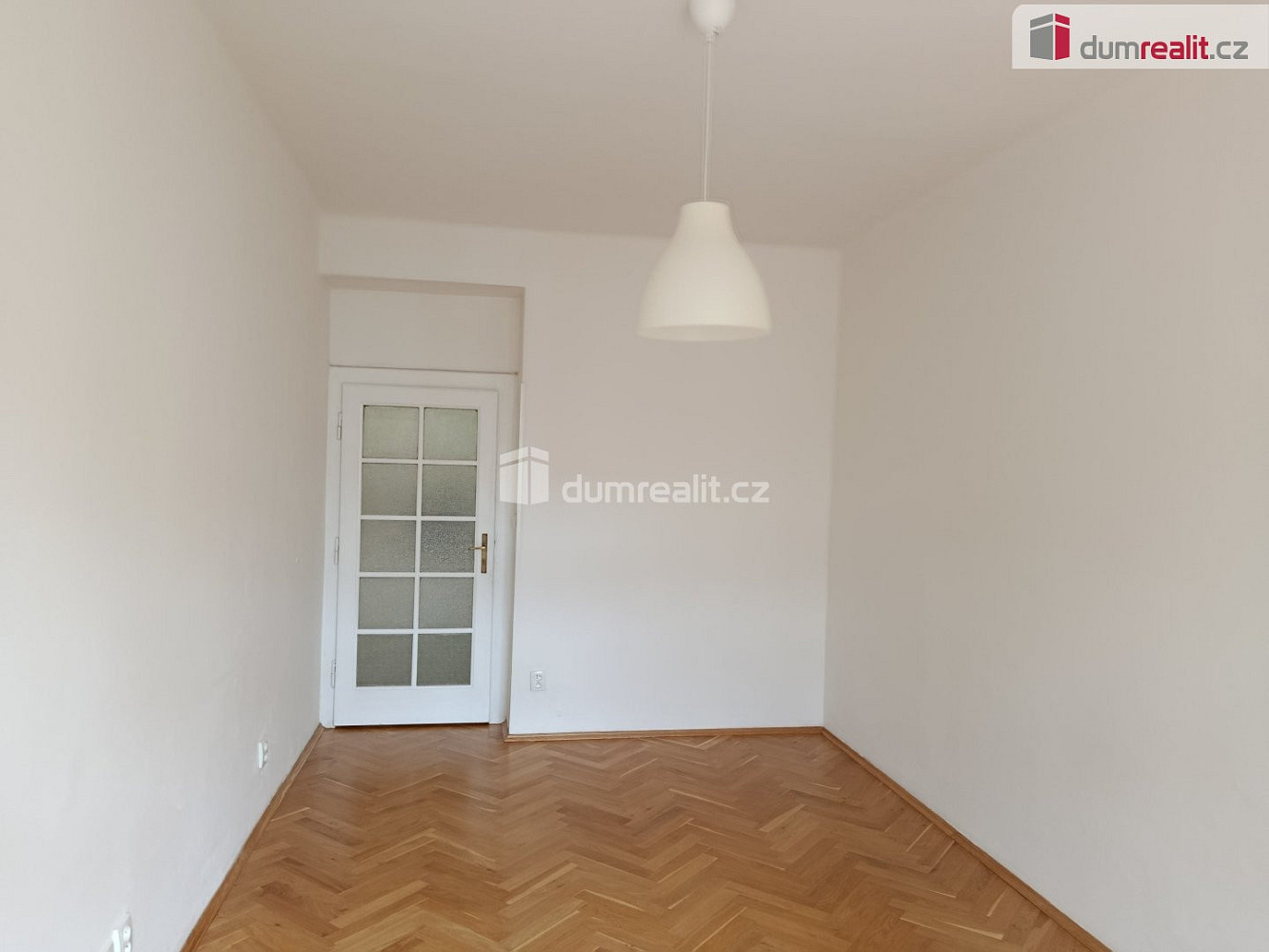 Pronájem bytu 2+kk 50 m² – fotografie 4
