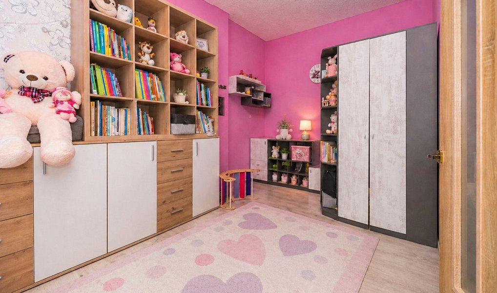 Prodej domu 250 m² s pozemkem 1 005 m², Dolní Zálezly – náhled fotky 27