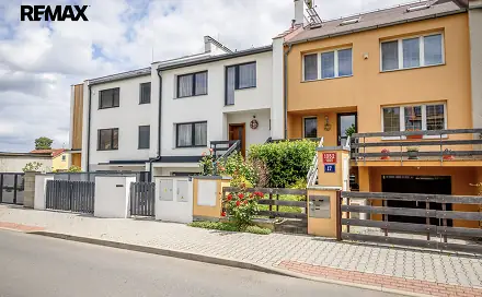 Prodej domu 123 m² s pozemkem 213 m², Děbolínská, Praha 4 - Kunratice