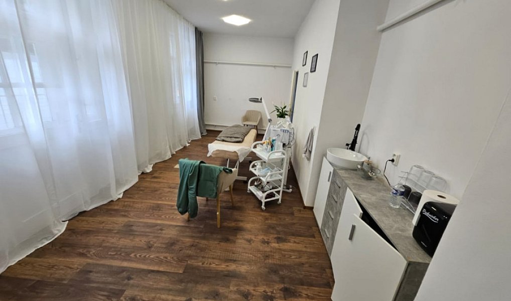 Pronájem obchodních prostor 35 m², Praha – náhled fotky 3
