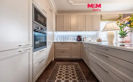 Prodej bytu 3+kk 90 m², Mantovská, Praha 10 - Horní Měcholupy