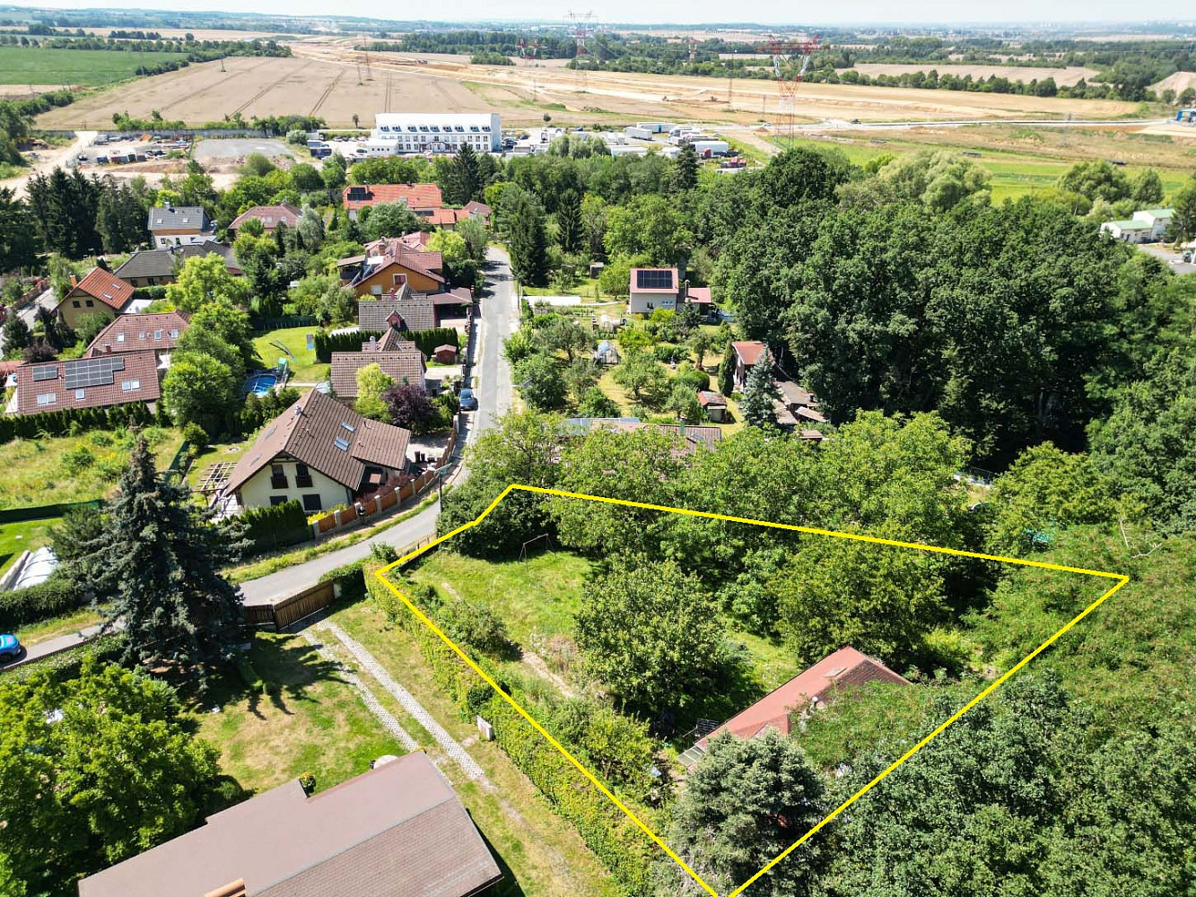 Prodej stavebního pozemku 1 428 m² – fotografie 2