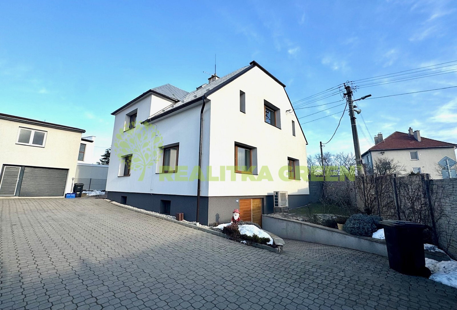 Pronájem domu 130 m² s pozemkem 114 m² — photo 2