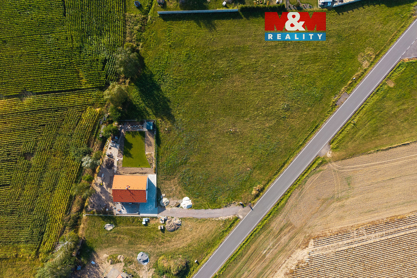 Prodej stavebního pozemku 1 032 m²