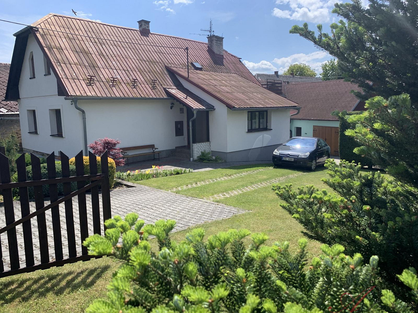 Prodej domu 200 m² s pozemkem 1 097 m² — photo 3